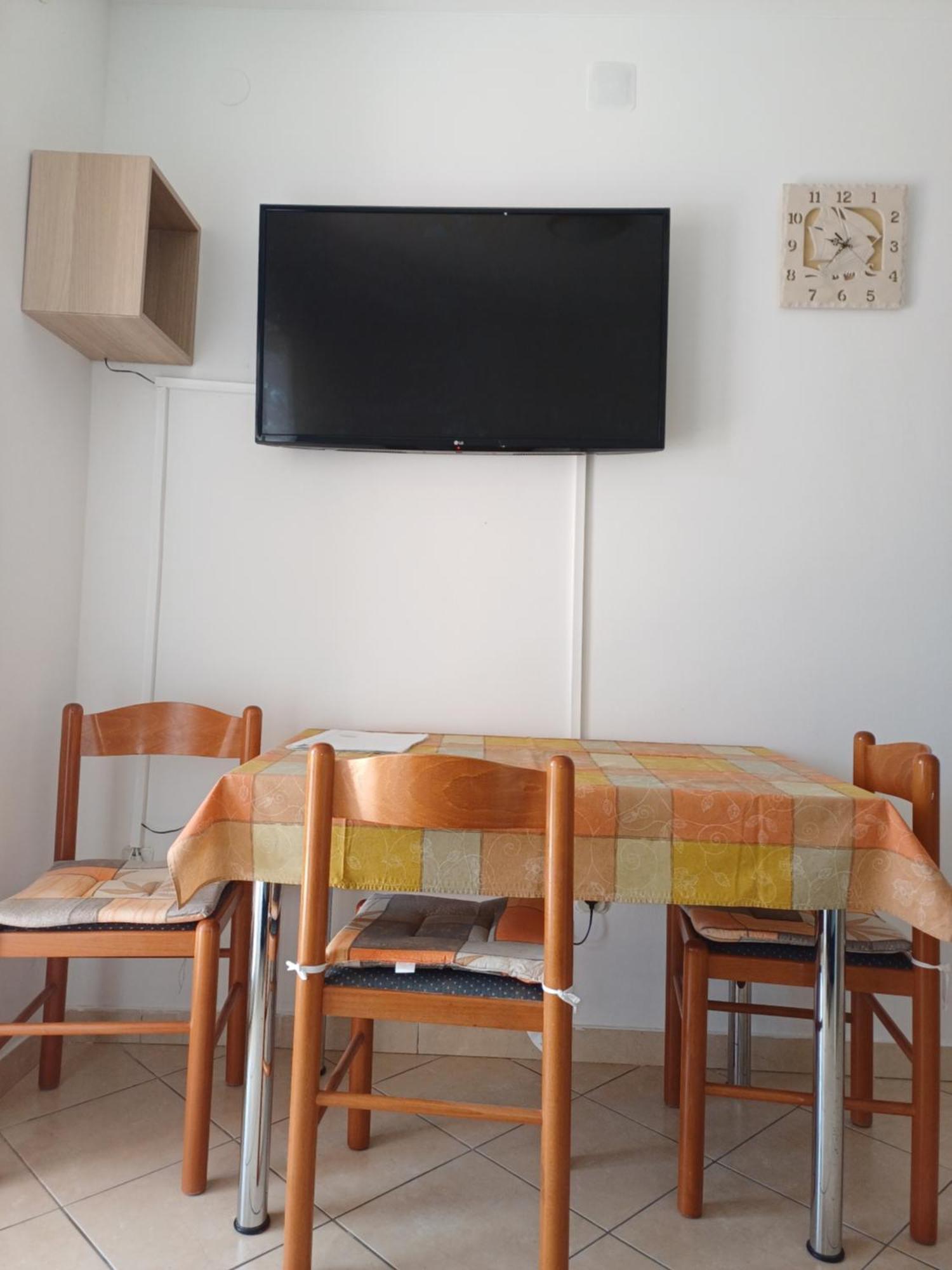 Apartman Bolob 바슈카 외부 사진